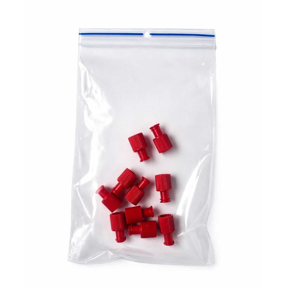 Combi stoppers with male and female Luer lock syringe caps for syringes and feeding equipment