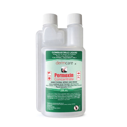 Permovin Concentrate bottle with green label on a white background